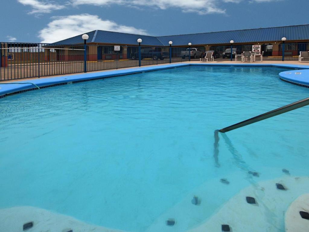 Americas Best Value Inn Sinton Esterno foto