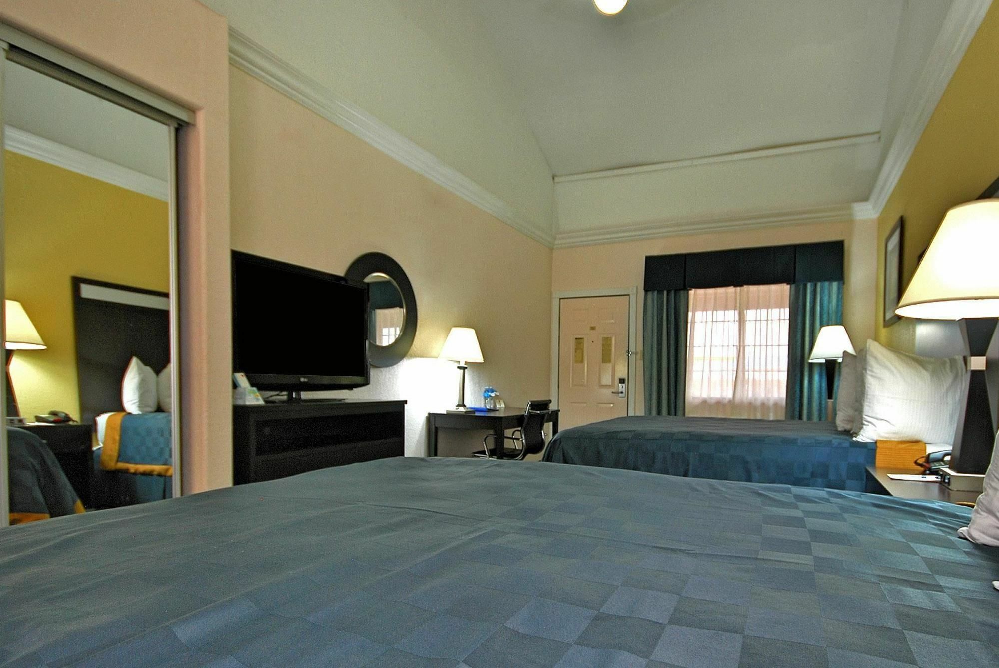 Americas Best Value Inn Sinton Esterno foto